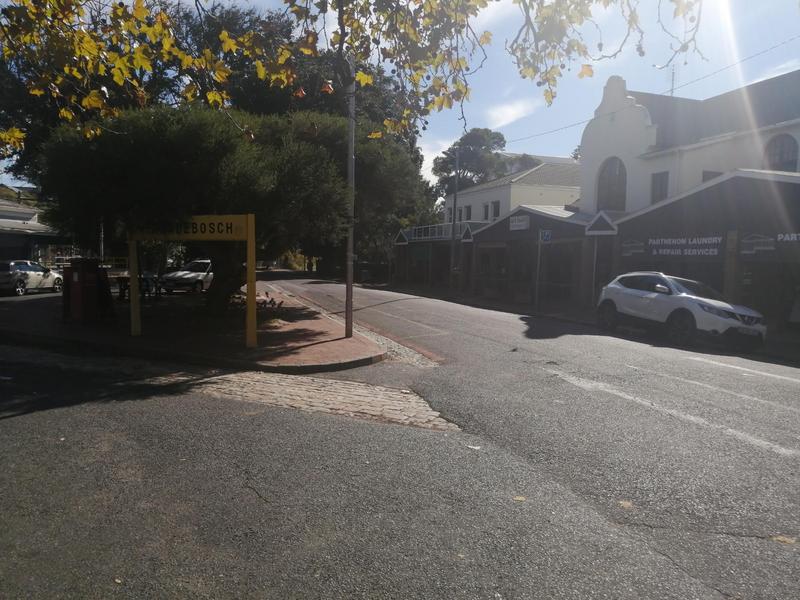 To Let 1 Bedroom Property for Rent in Rondebosch Western Cape